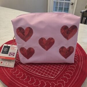 NWT Valentines Day Gift Bag
